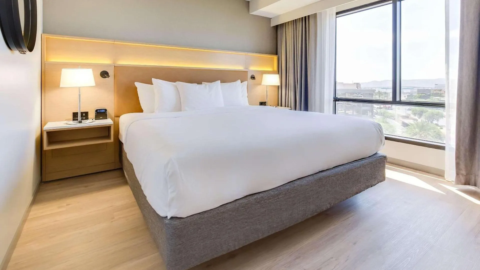 ***  Radisson Hotel Nashville Airport United States
